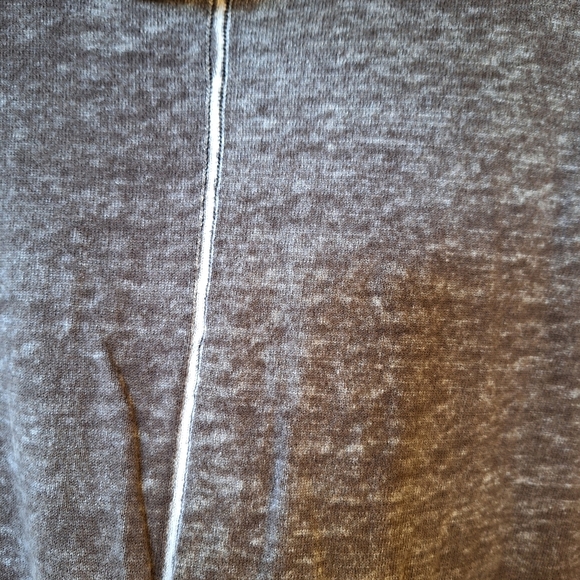 Democracy Womens Cowl Neck 3/4 length sleeves sweatshirt. Boxy. Size M - Picture 4 of 6